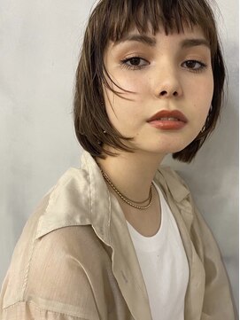 オーバーレイ(Overlay) 丸みボブ×グレージュ