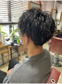 ツイストスパイラルパーマメンズマッシュ波巻きスパイラルパーマ