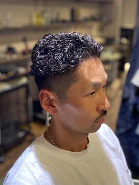 エクファフォーメン(EX-FA FOR MEN) ダークアッシュ/アッシュブラック/カルマパーマ/ベリーショート