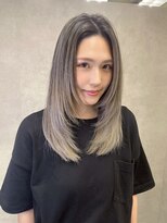 サニー 渋谷(SUNNY)&nbsp;バレイヤージュ、レイヤーカット、グレージュ、ハイライト