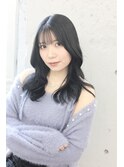 美髪ストレート　シースルーバング　顔周りアレンジ　ヨシンモリ