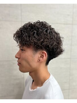 ノミネーション(Nomination) 強めデザインパーマ