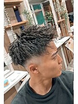 ブルーオーシャン 大牟田店(BlueOcean) フェードジェット×ソフトツイスト束感黒髪暗髪刈り上げ