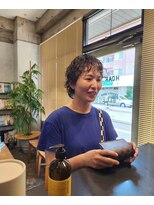 ブルー 青葉台(BLUE)&nbsp;白髪も癖も活かすパーマ。