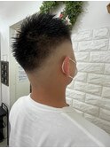 スパイキーショートアップバングメンズショート刈り上げフェード