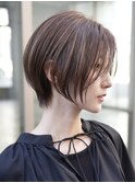 表参道切りっぱなしボブミディアムボブグレージュカラー40代50代