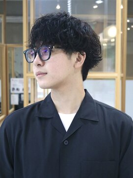 フェリアファム 北千里(FERIA fam) シャドウパーマ