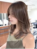 極細ハイライト×毛流れレイヤーカット