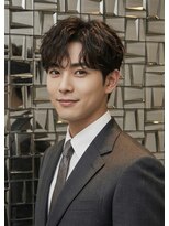 ウィーニード 名古屋(WENEED)&nbsp;【佐久間】センターパート/メンズパーマ/サンウォン風