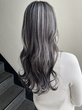 ノーム 横浜(NORM) グレージュハイライト