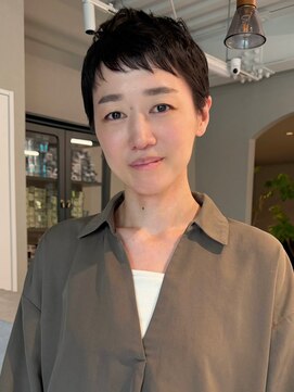 ホヌン 茅ヶ崎(Honnun) 【20代30代40代】大人上品◇暗髪ショートバングベリショ