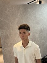 ザ クラン バイ ヘッドライト 仙台長町店(THE CLAN by HEADLIGHT) 【長町の短髪】極道パーマ/ミドルスキンフェード