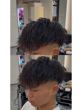 リエンスクレア(RIENS xrea) 【RIENS xrea】メンズパーマ×フェード