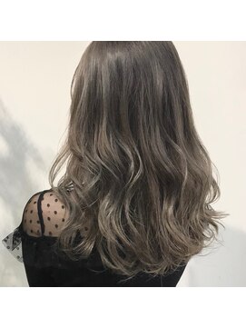 ティーノ(TINO by ganesha) ブロンドグレージュカラー