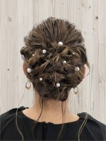 ハナココ 水戸店(hana Coco)&nbsp;おくれ毛中間ゆるふわアップ ブライダル お呼ばれ ドレス 水戸