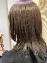 ユーネリー(U-NERY)&nbsp;ミディアムレイヤースタイル