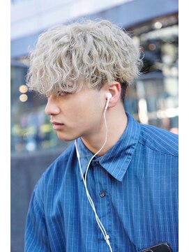 ゴールド 京都(GOALD) 攻めハイトーンゆるギャップヘア