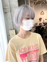 ラニヘアサロン(lani hair salon) ホワイトシルバー/ショートボブ/ハイトーン【大名/天神】