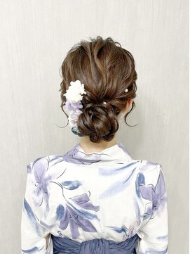 ヘアーメイクサロンアール(hair make salon R) シニヨン