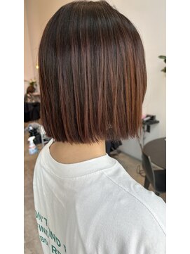 エスデザイン(es design) ぷつっとボブ×ピンクカラー