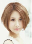 乾かすだけで決まるこなれハイトーン♪ミディアムボブ