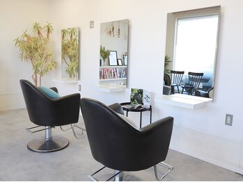 ヘアー アトリエ ノイ(hair atelier noi.)の写真/完全プライベート空間でマンツーマン対応*サロン帰りだけでなくご自宅でのセット方法などアフターケアも◎