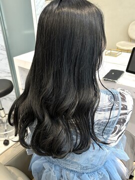 ジーナエス 札幌(Zina S) ブルーブラック