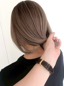 ジル ブラン 福岡(JIL BLAN) ハイライトカラー/ショートカット/レイヤーカット/福岡天神