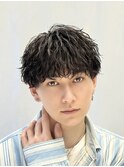 ツイストスパイラルマッシュ刈り上げツーブロックメンズパーマ