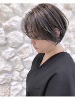 モアナ バイ ヘッドライト 宜野湾店(Moana by HEADLIGHT)&nbsp;Moana【宜野湾】#ハイライト#耳掛けショート#マッシュショート