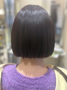 トウロウ 川口店(TOU/ROU) 大人ショート 白髪ぼかし 脱白髪染め ハイライト30代40 代