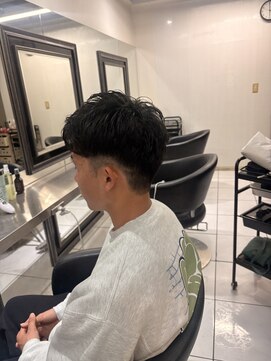 アイズ 本厚木(AIZU) メンズショートスタイル　ツイストスパイラルパーマ　ツーブロ