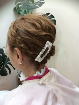 イッツヘアー(IT'S HAIR) ルーズヘアーセット