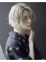 シン(syn) ハイトーンセンターパート