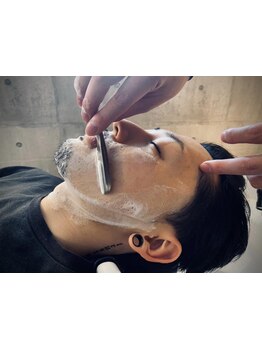 【男の身だしなみは抜かりなく】第一印象は見た目年齢を左右するものだから、清潔感のある身だしなみが大切