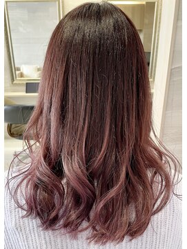 チリンバイロストシティー(Chillin by LOSTCITY) グラデーションカラーピンク髪質改善スクールカット