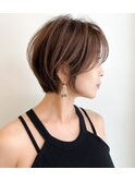 ハイライトレイヤーカットショートボブイルミナカラー天神大名