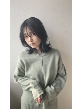 ニィー バイ ディコ(nii by Dico) 大人可愛い!くびれヘアと暗めアッシュ☆