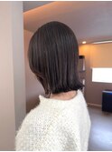外ハネ切りっぱなしロブ
