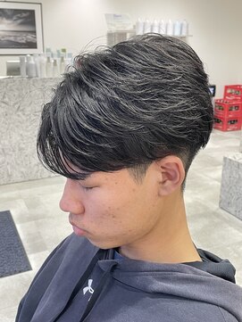 レボ(Revo) フェザーショート