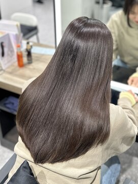 メゾンブラン 川西阪急店(Maison Blanc) 美髪ストレート