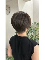 クム 横浜(qumu)&nbsp;大人ショート × アッシュベージュ