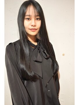 クラーロ ミズノ(Claro MIZUNO) 黒髪ロング/艶髪/シースルーバング