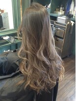 モナン 海老名(Monan)&nbsp;ホワイトバレイヤージュ ハイライト ブリーチ ロングヘア