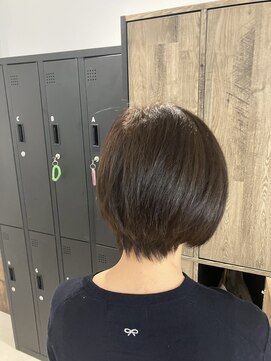 レア(l'ea) 柔らかショートボブ