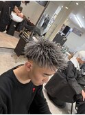 メンズパーマホワイトメッシュツイストアップバング