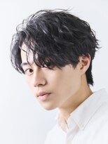 オーバル ジングウマエ(OVARL jingumae)&nbsp;縦落ちパーマシャドウパーマフェザーパーマサーフカール