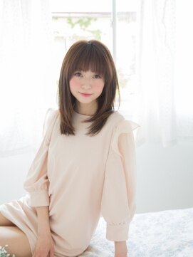 エマージュ 新宿(Emerge) ♪ナチュラル女子の王道ミディ♪