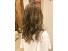 ファミリア ヘアーワークス(FAMILIA HAIR WORKS)
