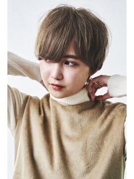 ラミ(L'ami) ☆ マッシュショート × グレージュカラー ☆